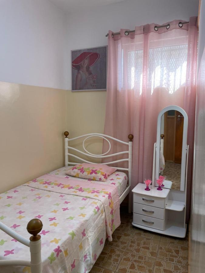Apartamentos Avenida Praia Exterior foto
